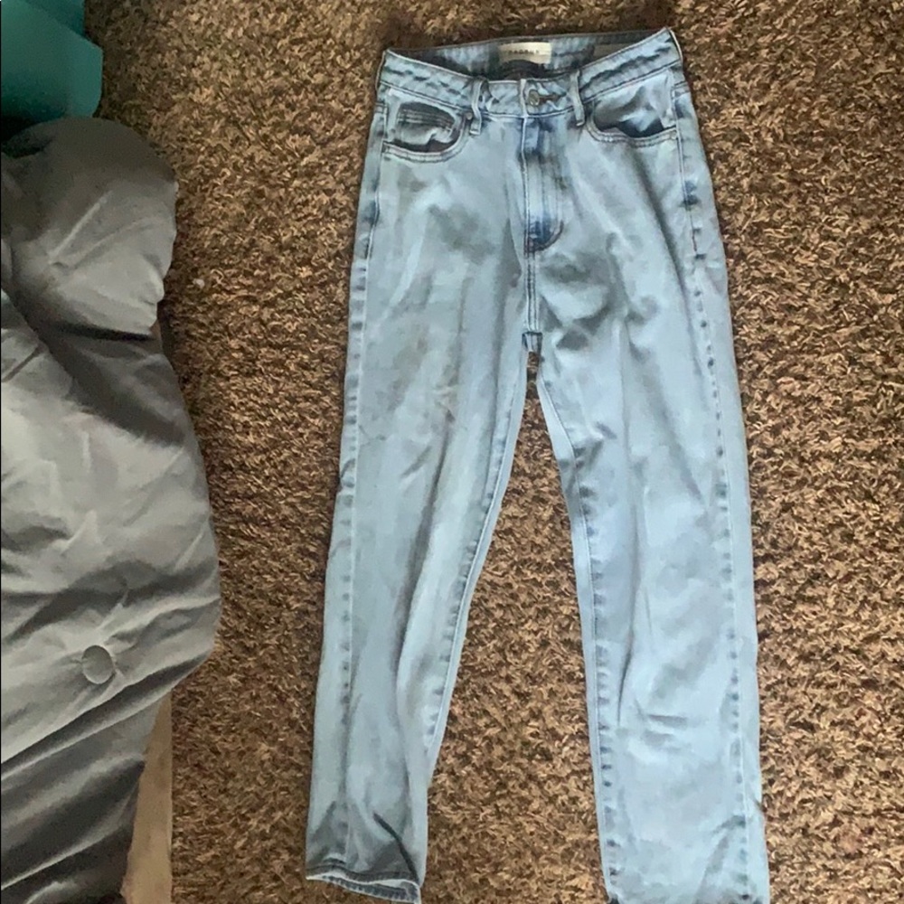 Mom jeans